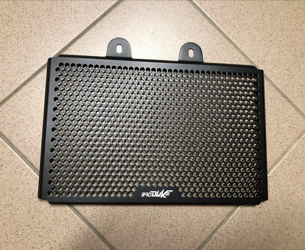 Grille neuve pour radiateur KTM Duke 390, Motos, Particulier, 390 cm³