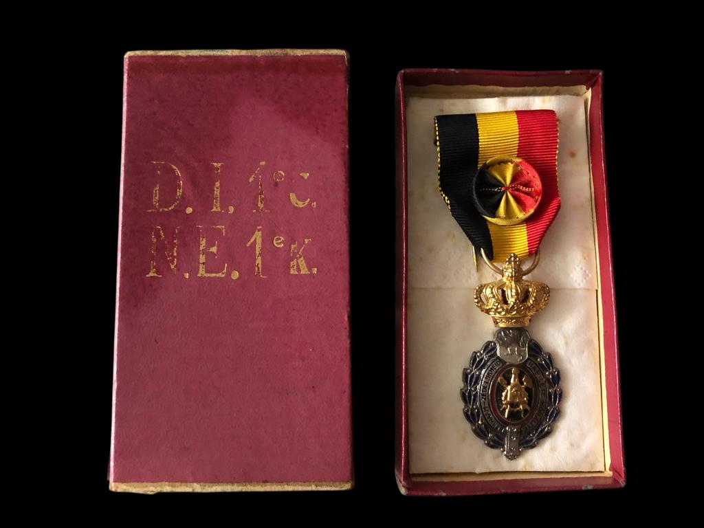 Medaille Belgische “Ereteken van de Arbeid”, Verzamelen, Militaria | Algemeen, Ophalen of Verzenden