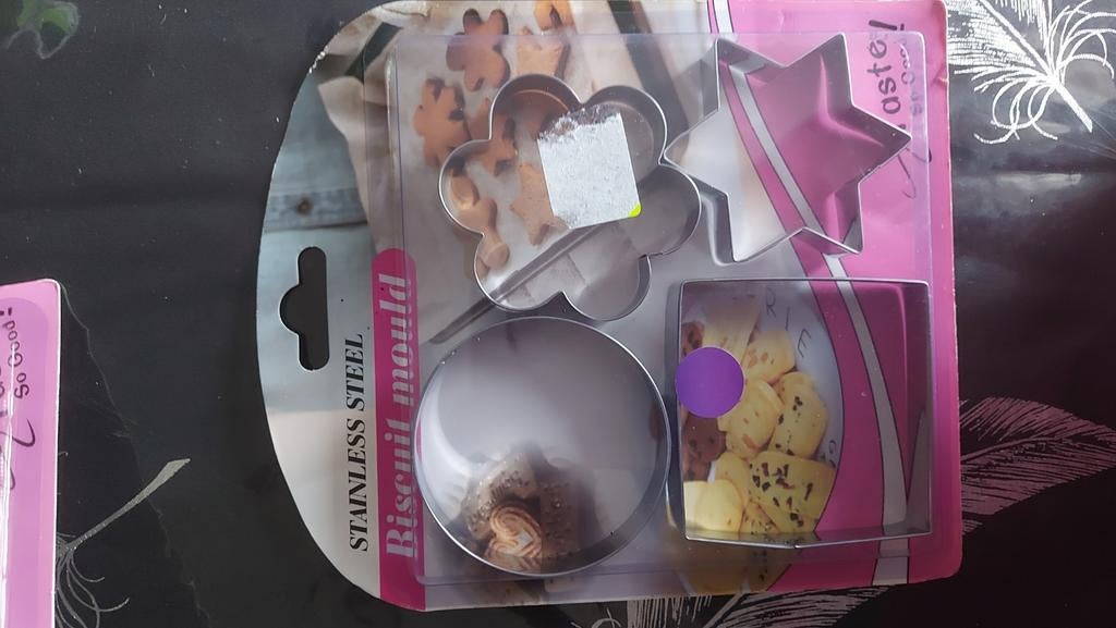 emporte pièces, Enlèvement ou Envoi, Neuf