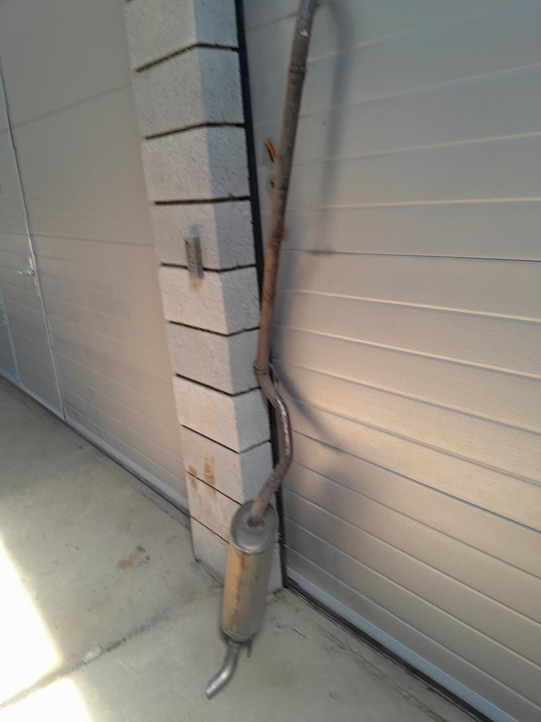 Echappement arrière complet RENAULT TWINGO 1 / 5060 AUVELAIS, Enlèvement, Utilisé, Renault