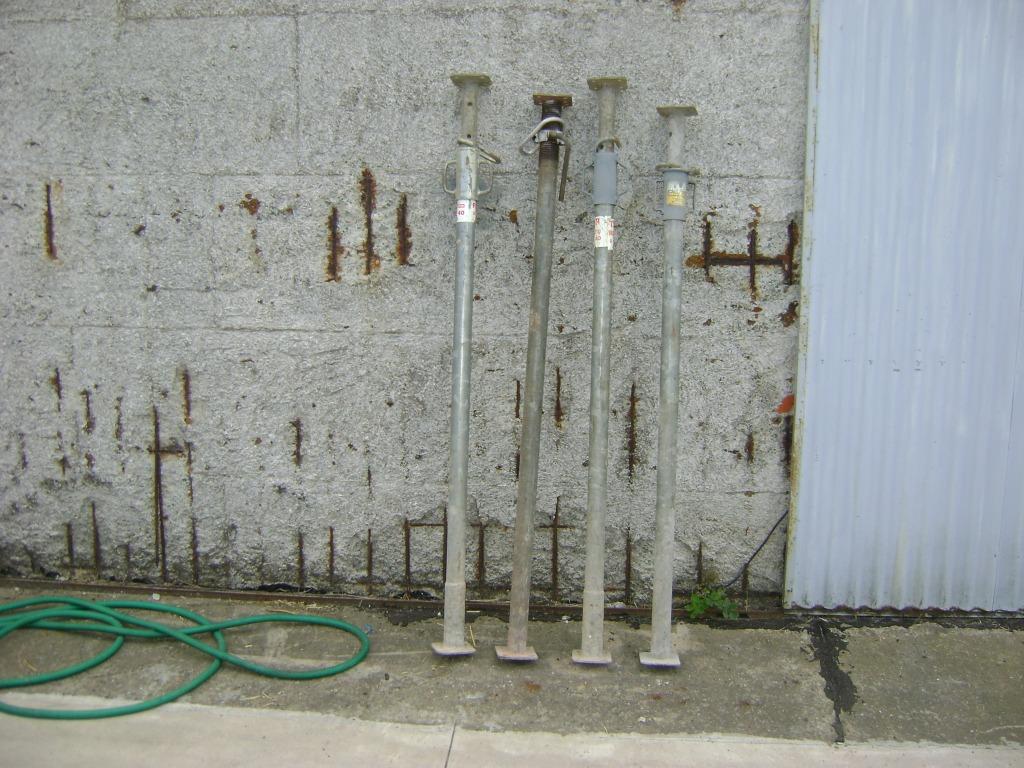 schoren gegalvaniseerd Doka//Peri (ongeveer 20 à 25 stuks), Ophalen of Verzenden