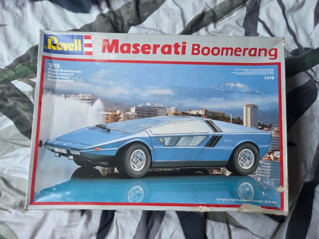 Maserati Boomerang (Revell), Hobby en Vrije tijd, Modelbouw | Auto's en Voertuigen, Gebruikt, Auto, Revell, Groter dan 1:32