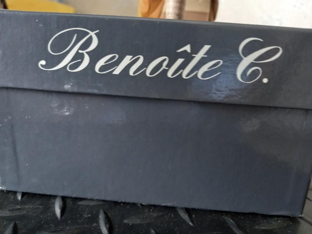 Chaussures dame talons hauts, Chaussures à haut talons, Comme neuf, Enlèvement, Marque italienne