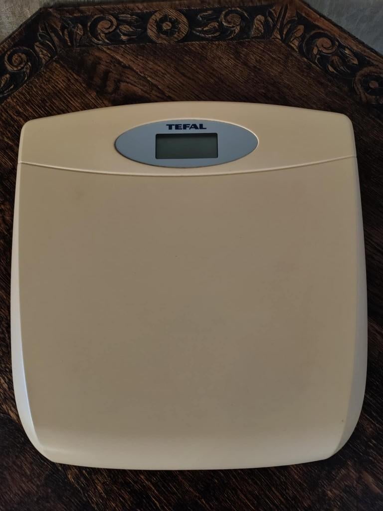 Personenweegschaal, Elektronische apparatuur, Weegschalen, Ophalen, Zo goed als nieuw, Personenweegschaal, Digitaal