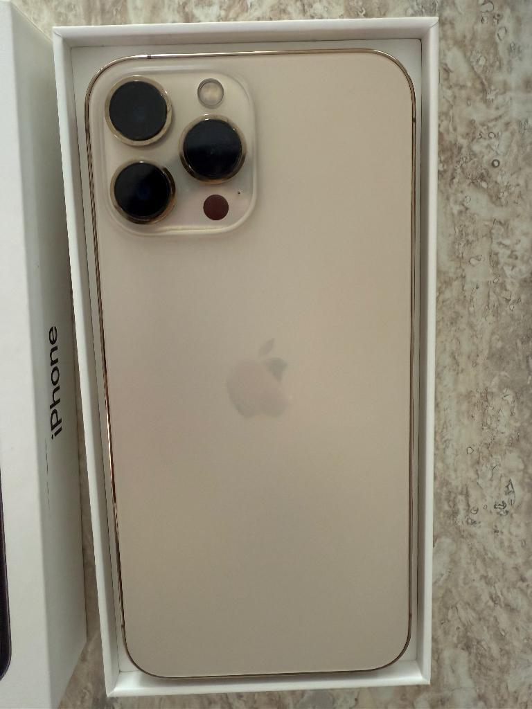 iPhone 13 Pro Max 128GB – Scherp geprijsd –, Avec simlock (verrouillage SIM), 128 GB, Or, Comme neuf
