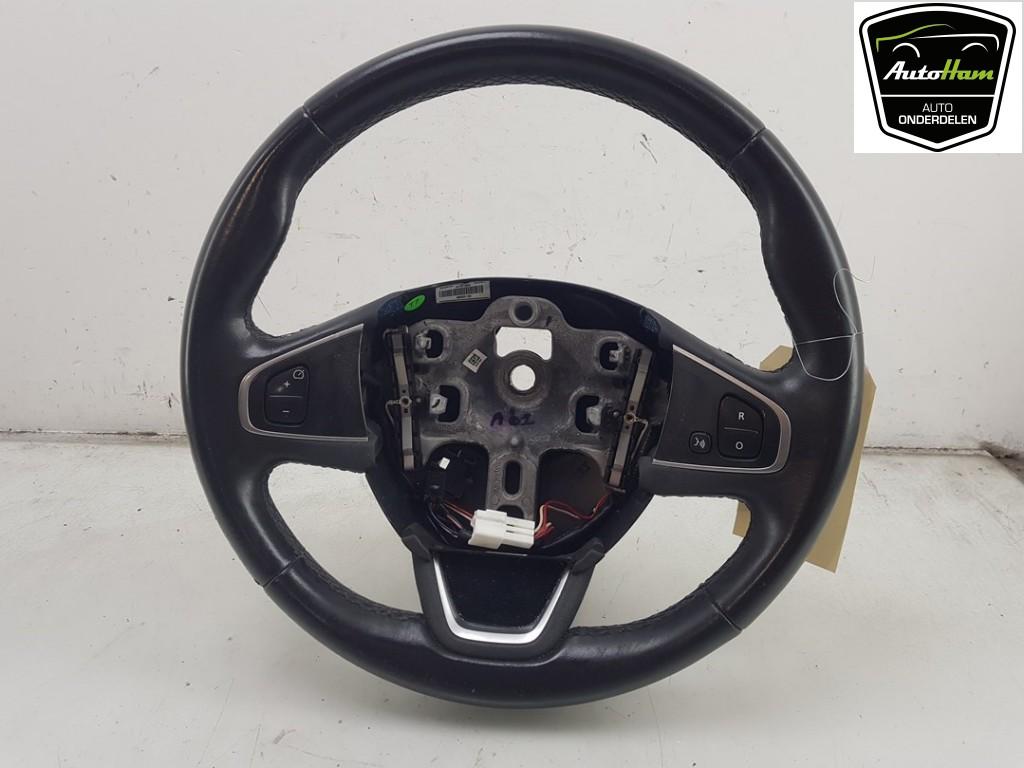 STUUR Clio IV Estate / Grandtour (7R) (|484000110R|), Auto-onderdelen, Gebruikt, Renault, Peter-Huppertz-Straße 5
51063  Köln, DE