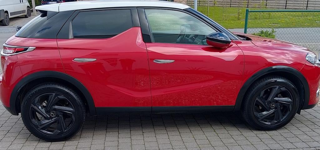 DS3 Crossback 1.2 turbo.44000km.2019 full option., Autos, DS, Achat, Euro 6, Noir, 5 portes