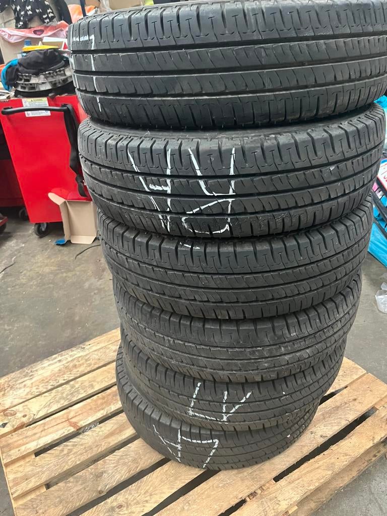 Pneus 205/75 16c, Autos : Pièces & Accessoires, Pneus & Jantes, 16 pouces, Pneus été, Véhicule utilitaire, 205 mm