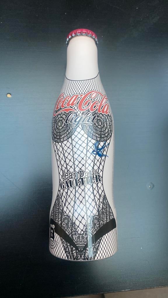 Bouteille Coca Cola Edition limitee Jean Paul Gautier, Collections, Enlèvement ou Envoi, Comme neuf