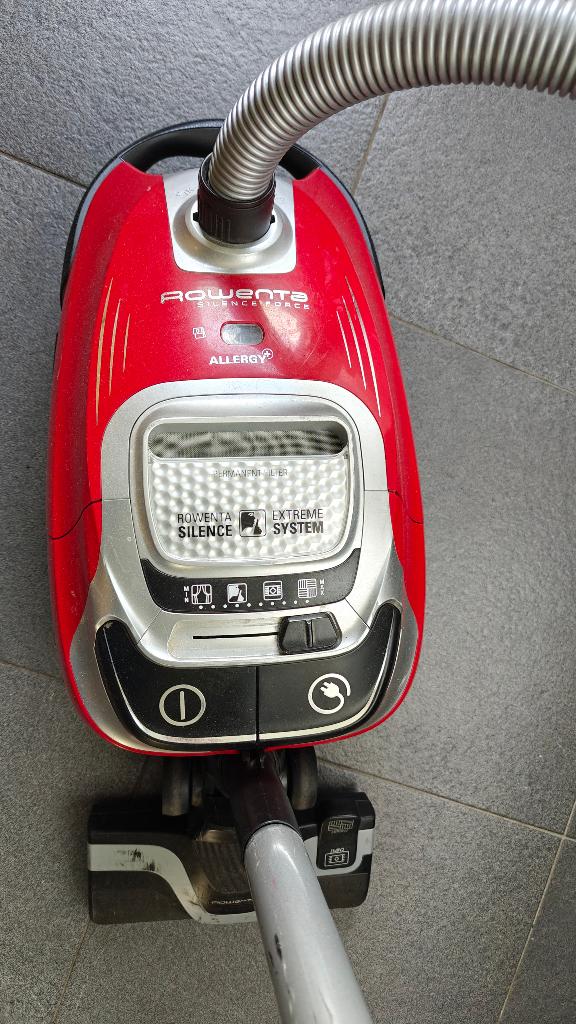 stofzuiger Rowenta, Enlèvement, Utilisé, Sac à poussière, Aspirateur