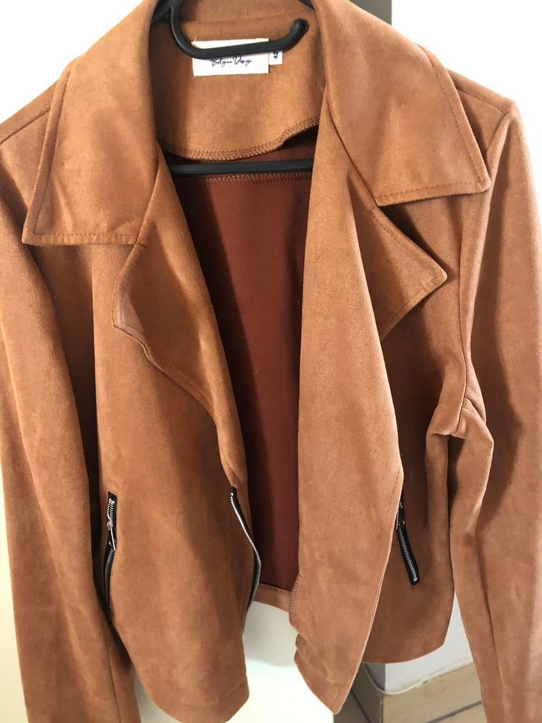 Prachtig jasje van suede, Kleding | Dames, Ophalen of Verzenden, Zo goed als nieuw, Maat 42/44 (L), Jasje