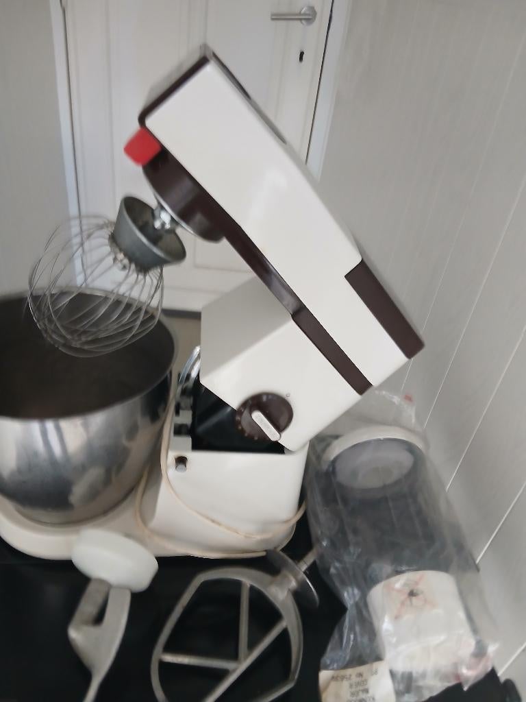 Kenwood major, Electroménager, 4 litres ou plus, Enlèvement, Utilisé, 3 vitesses ou plus