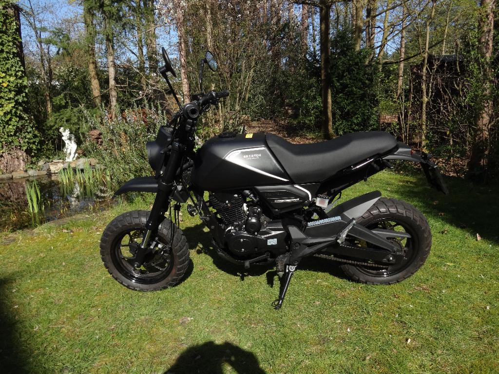 brixton crossfire 125, Motoren, Particulier, 125 cc, 11 kW of minder, 1 cilinder