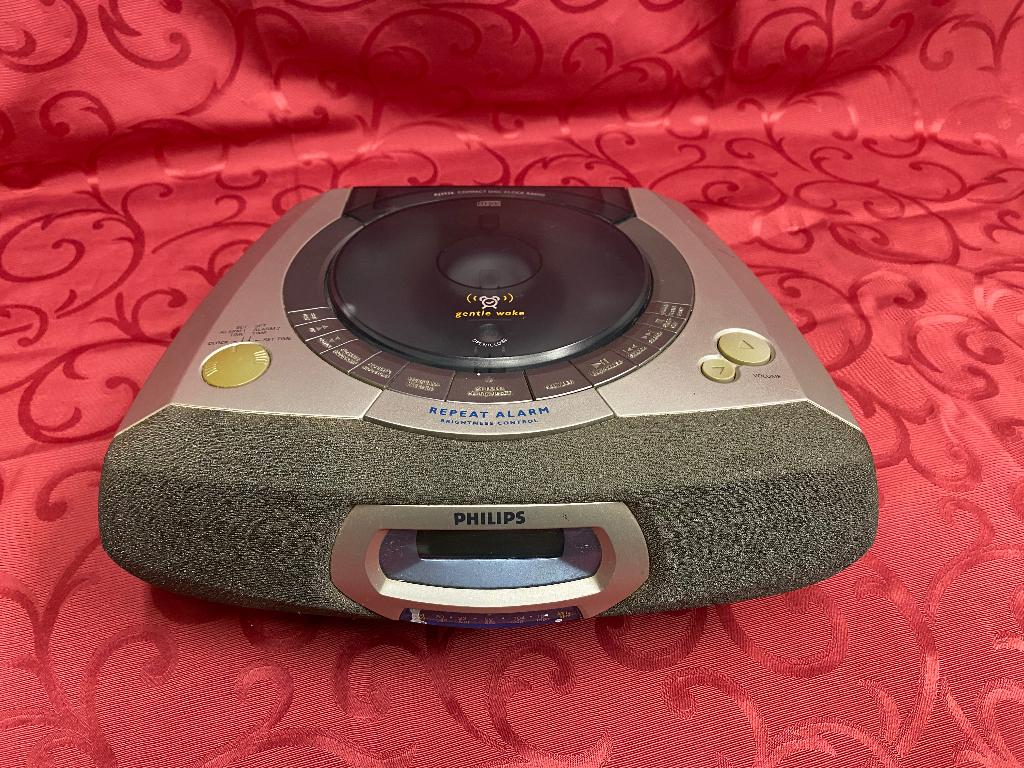 Wekkerradio's, Elektronische apparatuur, Wekkers, Ophalen of Verzenden, Gebruikt, Digitaal