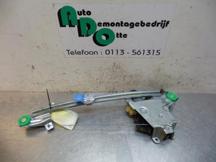 Mécanique vitre 4portes arrière droite d'un Saab 9-5, -, 3 mois de garantie, Utilisé, -