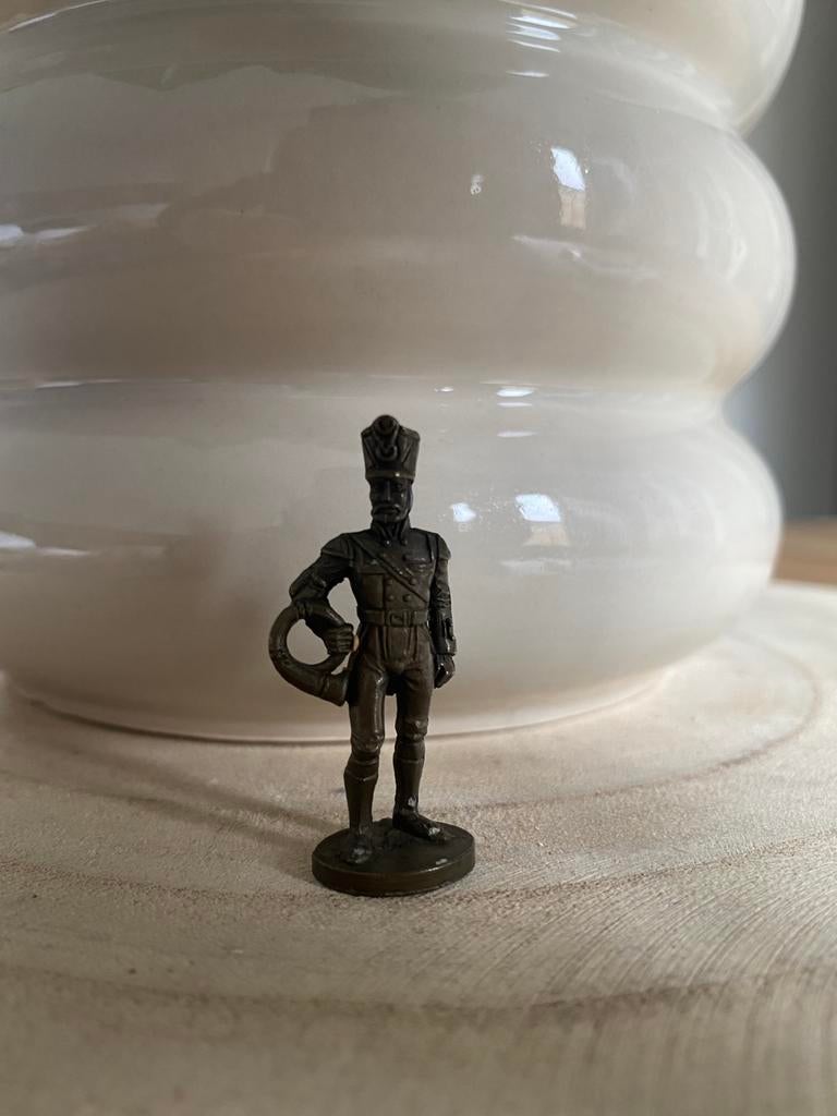 Vintage ferrero kinder figuur ijzer, Verzamelen, Verrassingseieren, Ophalen of Verzenden