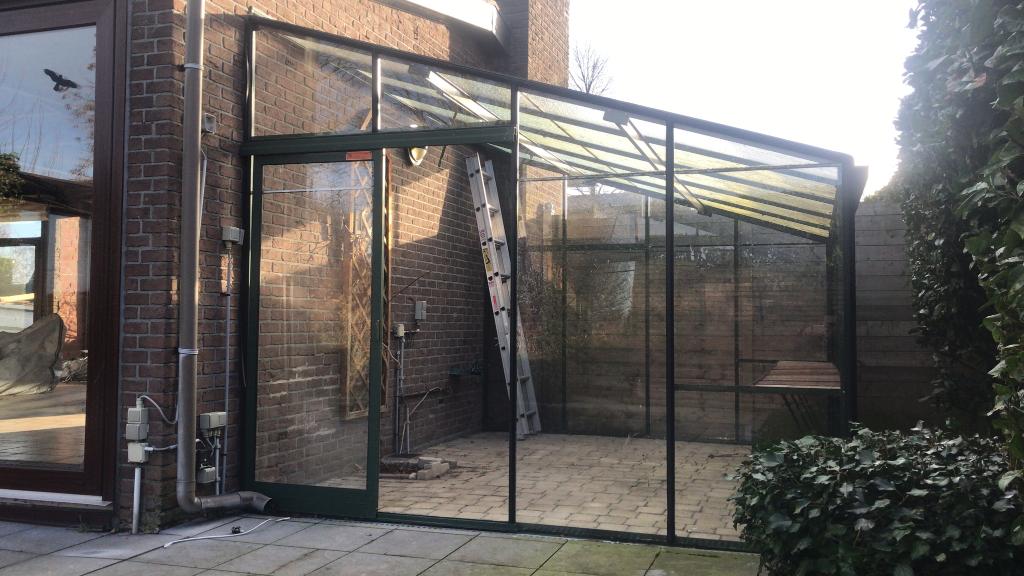 Serre voor aanbouw tegen muur of gevel, Verre, Enlèvement, Utilisé, Serre murale
