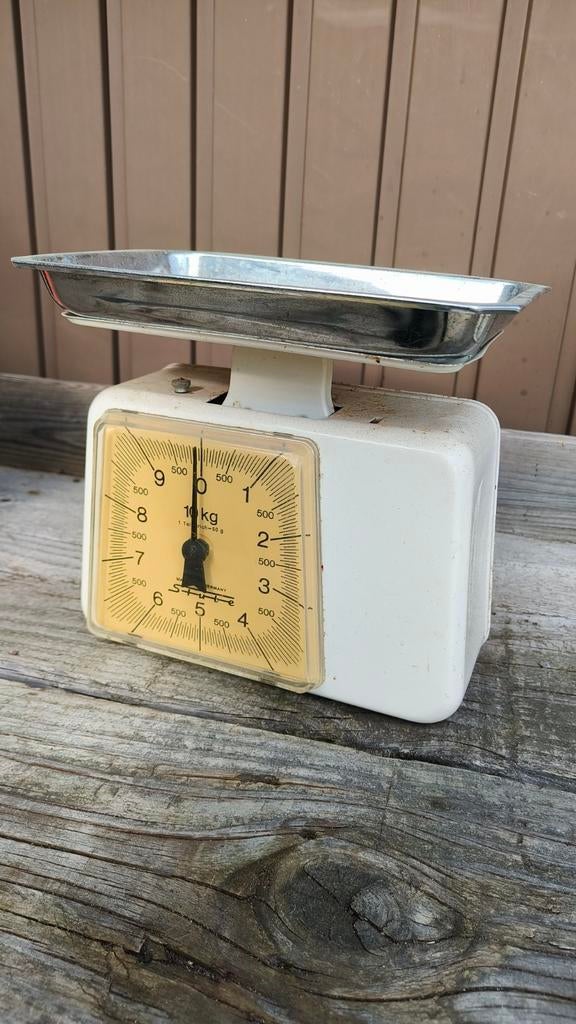 Vintage waagschaal Staub, Antiek en Kunst, Antiek | Keukengerei, Ophalen of Verzenden