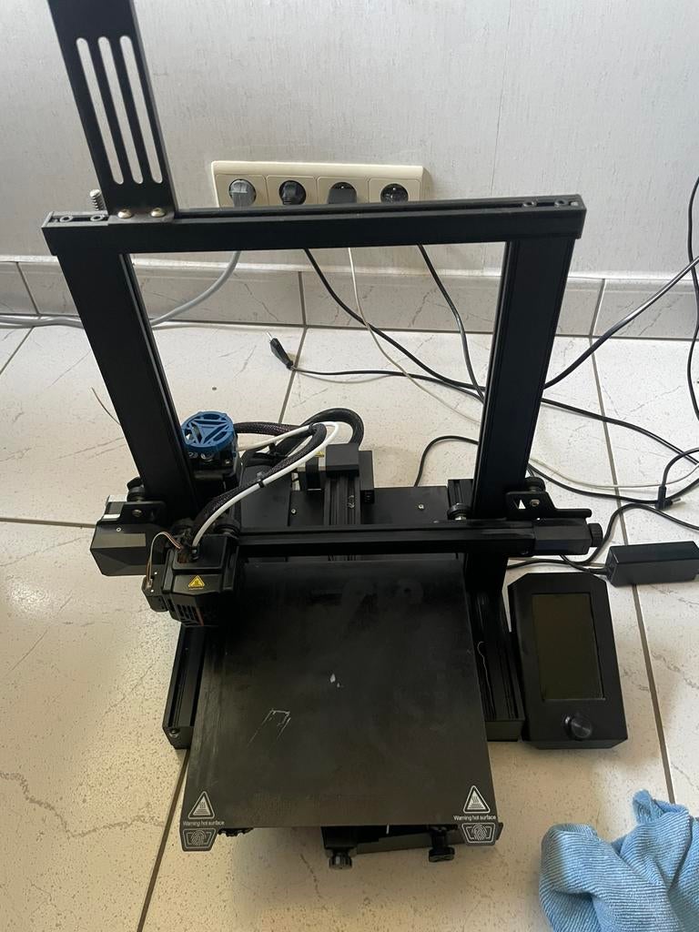 Creality 3d printert ender 3 v2 neo, Computers en Software, 3D Printers, Ophalen, Zo goed als nieuw