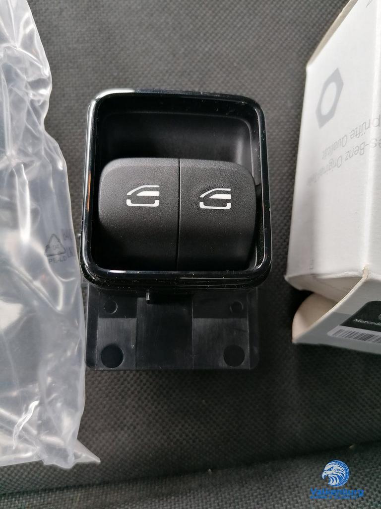 Nieuwe originele Mercedes Sprinter B907 B910 combi raamschak, Auto-onderdelen, -, Verzenden, -, Nieuw