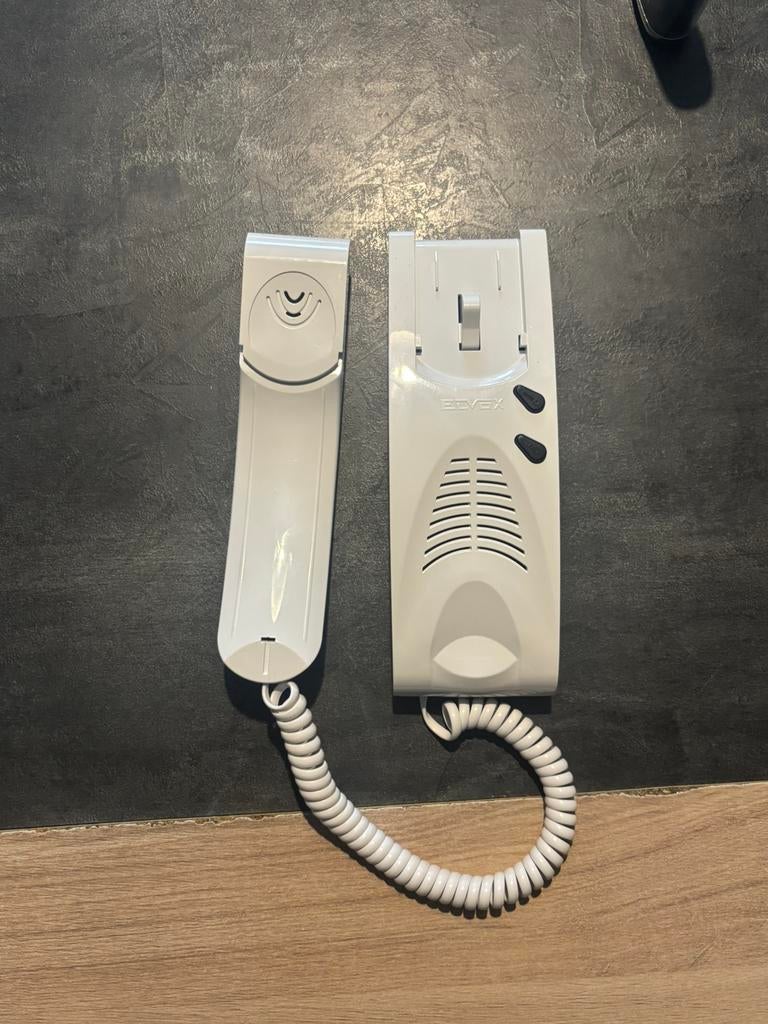 Nouvel interphone, Maison & Meubles, Sonnettes, Enlèvement, Comme neuf