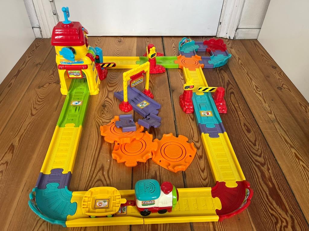 Vtech Tineke trein, wagon, station en sporen, Ophalen, Gebruikt, 6 maanden tot 2 jaar