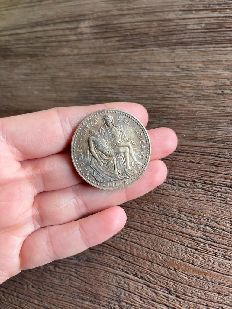 Médaille du Vatican Jean-Paul II Pietà, Enlèvement ou Envoi