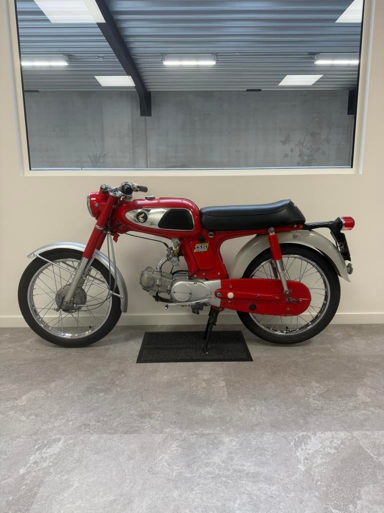 Honda SS50 (K0), Fietsen en Brommers, Klasse B (45 km/u), Ophalen, Overige merken, 4 versnellingen