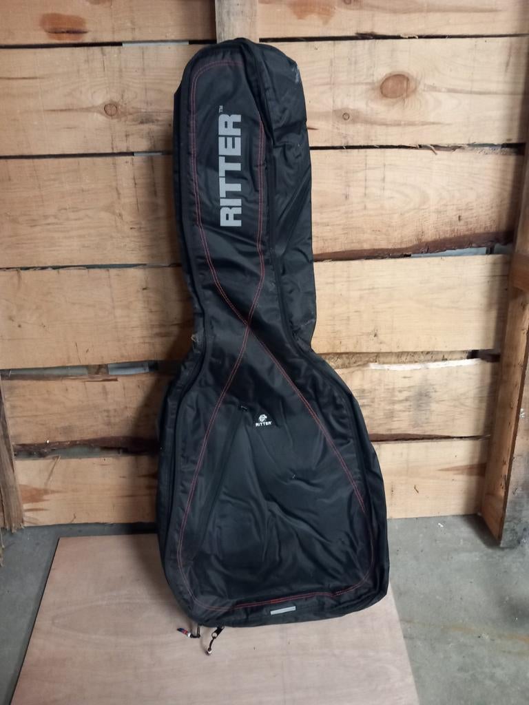 Gietaarzak, Muziek en Instrumenten, Behuizingen en Koffers, Ophalen