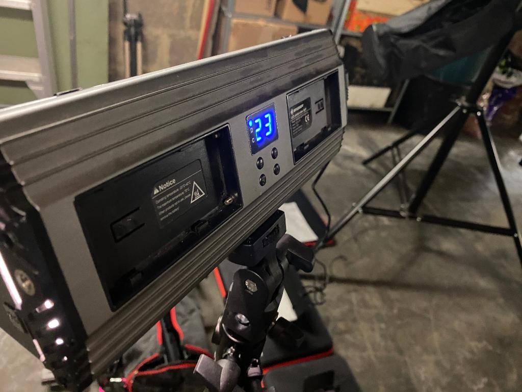 Led belichting foto video set van 3, Audio, Tv en Foto, Fotografie | Fotostudio en Toebehoren, Ophalen, Gebruikt, Lamp of Flitsset