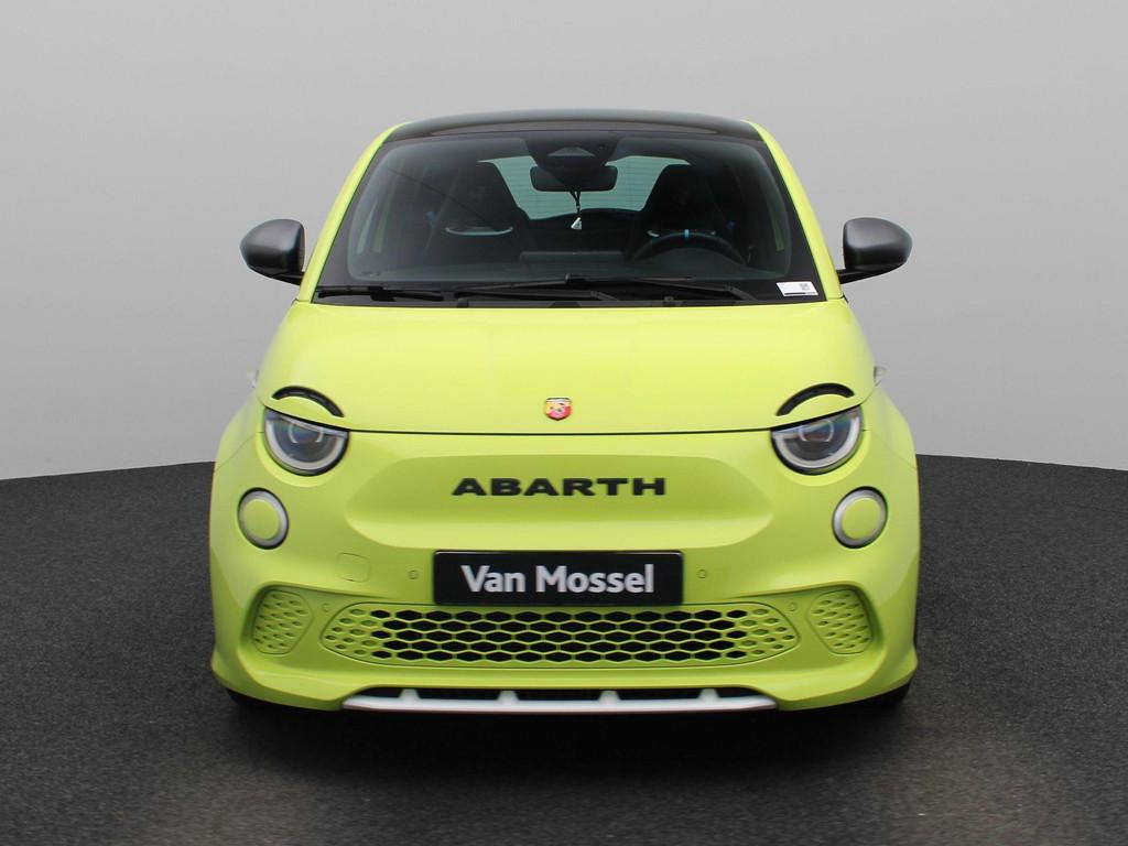 Abarth 500e Abarth Scorpionissima 42 kWh (automatique), https://public.car-pass.be/vhr/b4758825-ec6e-445c-b5b2-730657c5e96c, Automatique