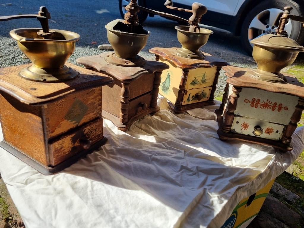 Koffiemolens, Antiek en Kunst, Antiek | Keukengerei, Ophalen