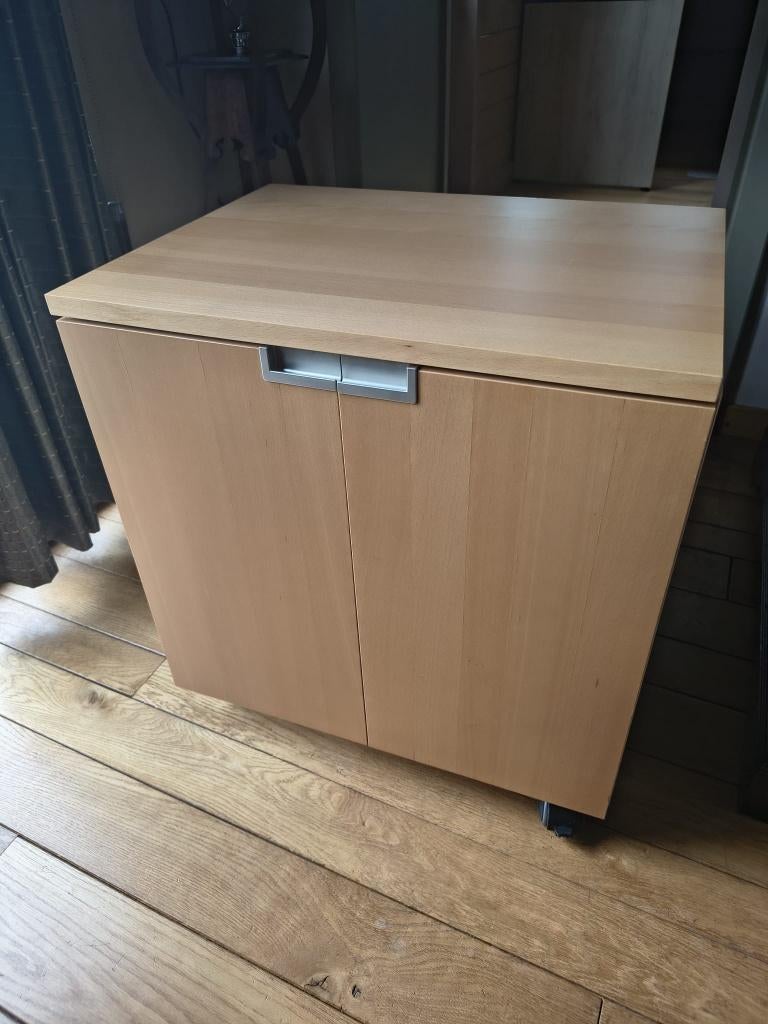 Meuble de bureau pratique sur roulettes, Enlèvement, Avec roues, Comme neuf, Bureau-armoire combiné
