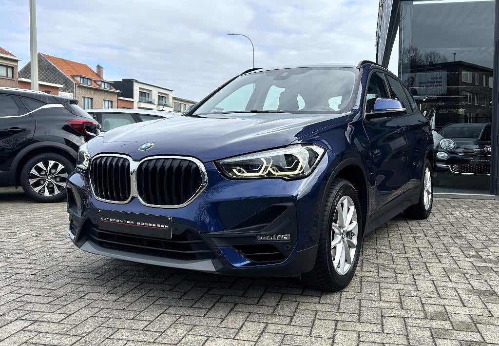 BMW X1 1.5iA sDrive18, Auto's, BMW, Stof, Blauw, https://public.car-pass.be/vhr/a240f7bb-db60-44ac-8942-86bf80265e1a, Bedrijf
