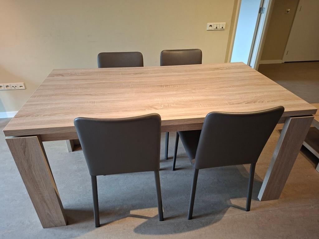 Table à manger + 4 chaises + table basse, Enlèvement, Comme neuf