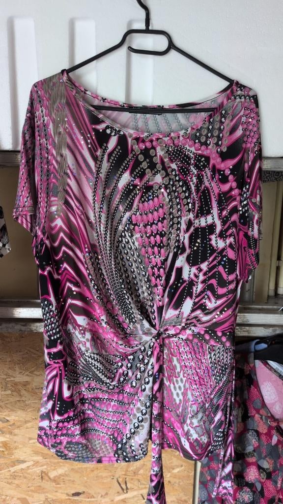 roze/zwart T-shirt van Al Paradise- XL - 5€, Verzenden, Zo goed als nieuw, Overige kleuren, Shirt of Top