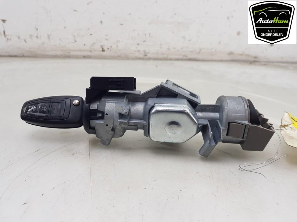NEIMAN / COMMUTATEUR D ALLUMAGE + CLEF Ford Focus 3 Wagon, Autos : Pièces & Accessoires, Utilisé, Ford