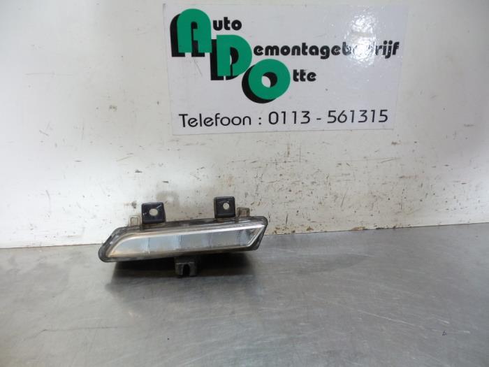 Stadslicht links van een Renault Clio (Clio 4 12-), Gebruikt, -, Renault, -