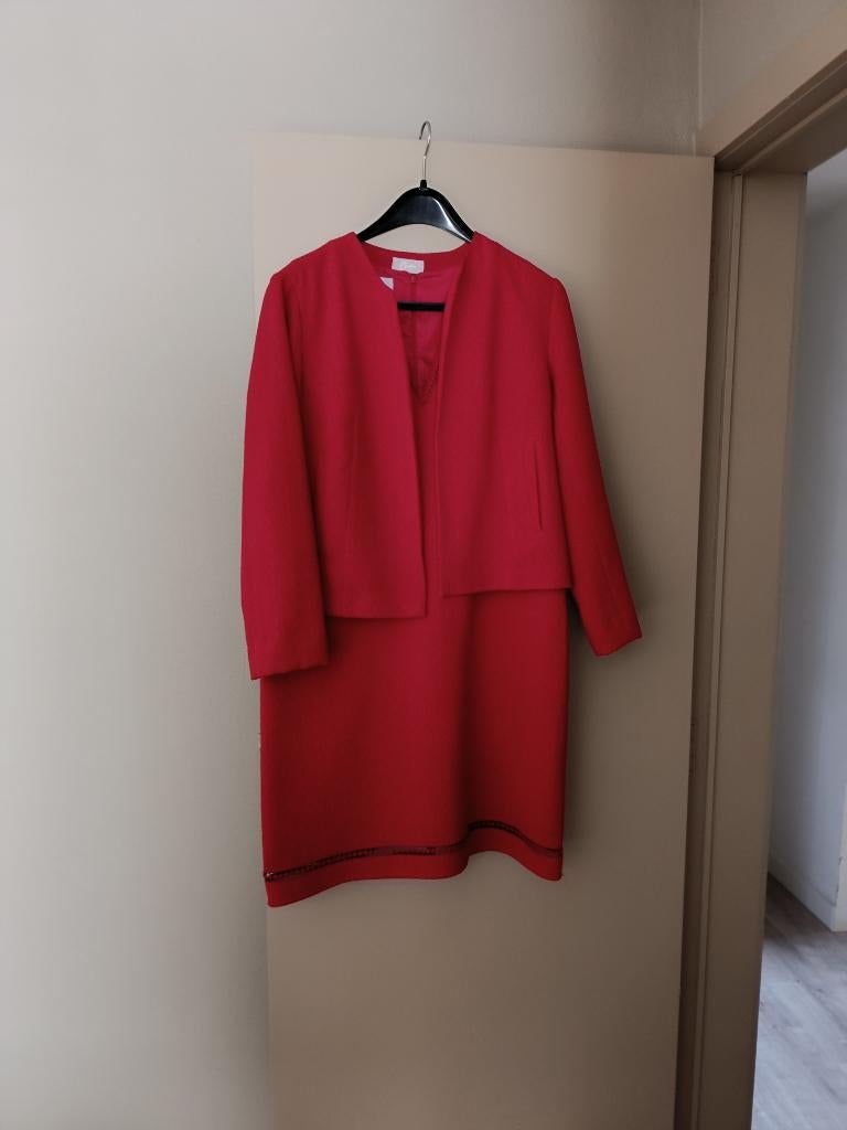 Superbe ensemble printanier de la marque CASSIS taille 42/44, Vêtements | Femmes, Enlèvement ou Envoi, Cassis, Comme neuf, Taille 42/44 (L)