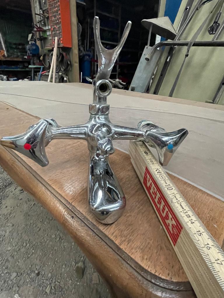 Robinet pour baignoire, Bricolage & Construction, Enlèvement, Utilisé, Chrome, Baignoire