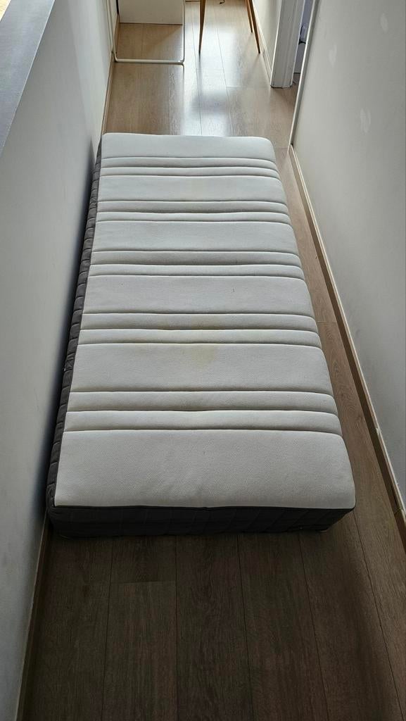 Superbe matelas Ikea à ressorts ensachés, Maison & Meubles, Chambre à coucher | Matelas & Sommiers, 200 cm, 90 cm, Matelas