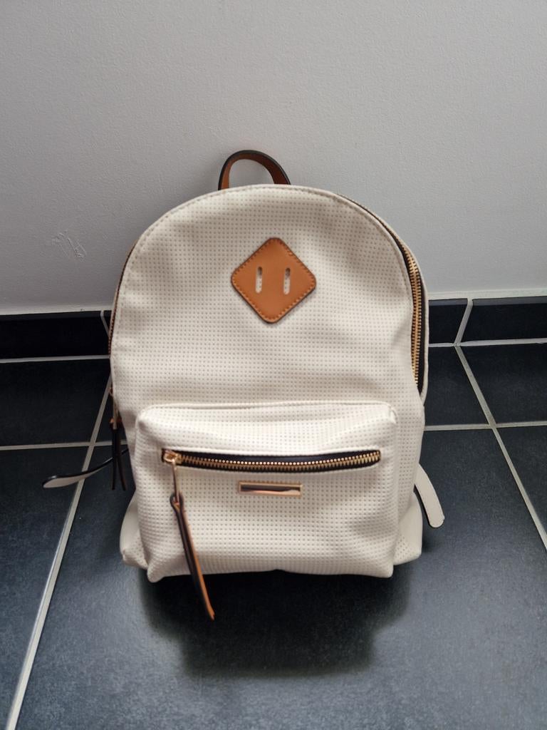 Sac à dos en simili cuir, beige, Chaussea, Ophalen of Verzenden, Zo goed als nieuw, Overige merken
