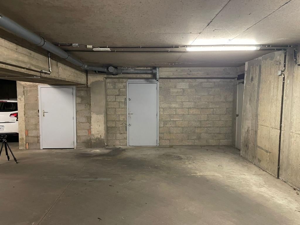 Grote kelder te koop 22m vierkant, Bruxelles, Overige soorten, 22 m², België of Luxemburg