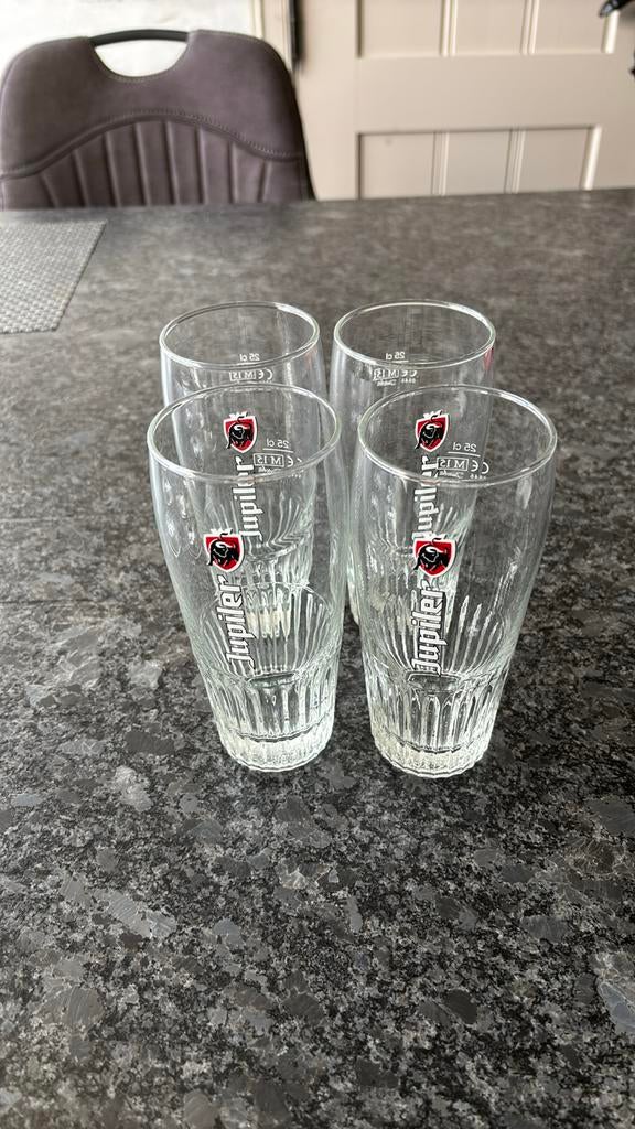 Lot complet de verres Leffe et Jupiler 0,50€, Collections, Verres & Petits Verres, Enlèvement, Comme neuf, Verre à bière