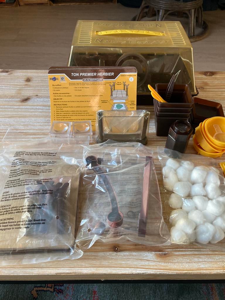 Herbier/herbarium Ein-O Science « Nature Explorer », Enlèvement ou Envoi, Neuf, Découverte