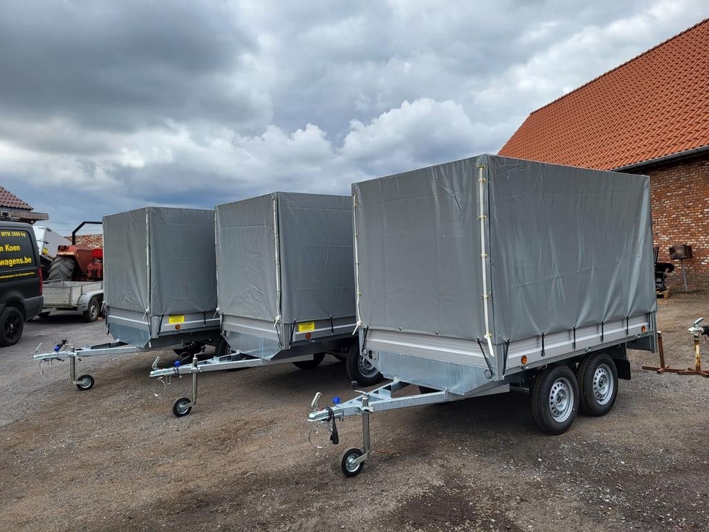 Nieuwe plateau aanhangwagens met huif. Mtm 750 kg., Ophalen, Nieuw