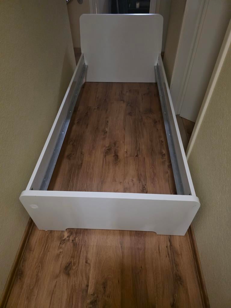 1 persoon Kinderbed wit, Huis en Inrichting, Slaapkamer | Bedden, Ophalen, Wit