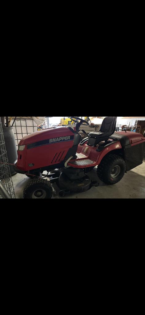 Tracteur tondeuse snapper, Ophalen