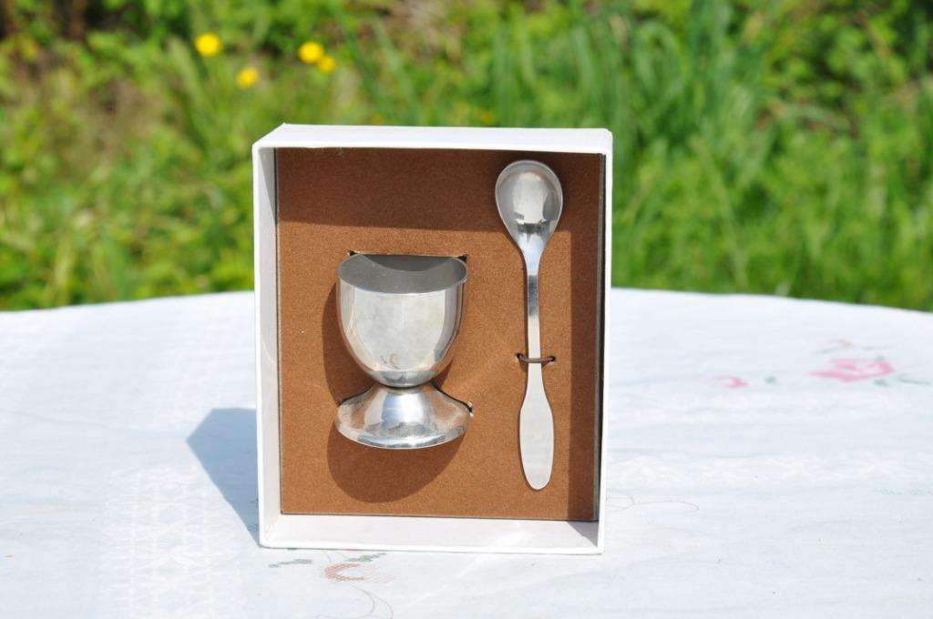 coquetier avec sa cuillère inox jean couzon, Ophalen of Verzenden, Zo goed als nieuw, Overige materialen, Overige typen