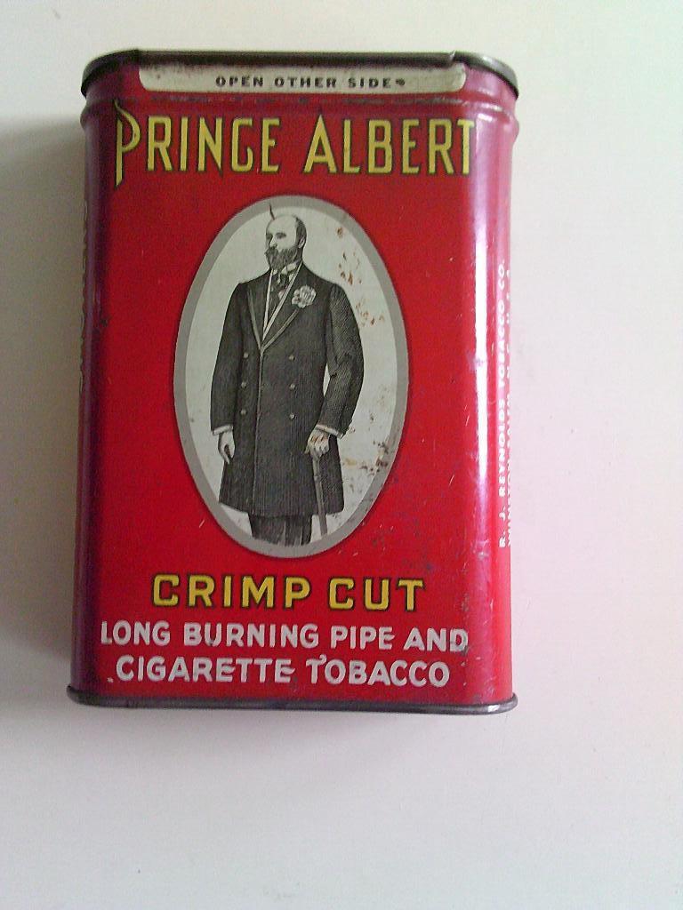 Blikken doosje sigaretten/tabak "Prince Albert" ., Enlèvement ou Envoi